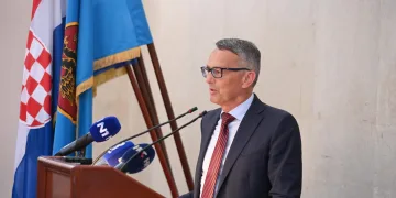 Župan PGŽ-a traži pojačan nadzor vode na Rabu: Krški vodni sustavi ne poznaju administrativne granice