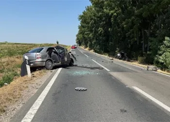 Teška prometna nesreća između Mirkovaca i Jankovaca: Jedna osoba poginula. Druga helikopterom prevezena u KBC Osijek