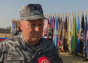 Gledao sam kako nam pale kuće i uništavaju sve. Ostao sam bez oca. To su bila vrata pakla ali me to nije demotiviralo…