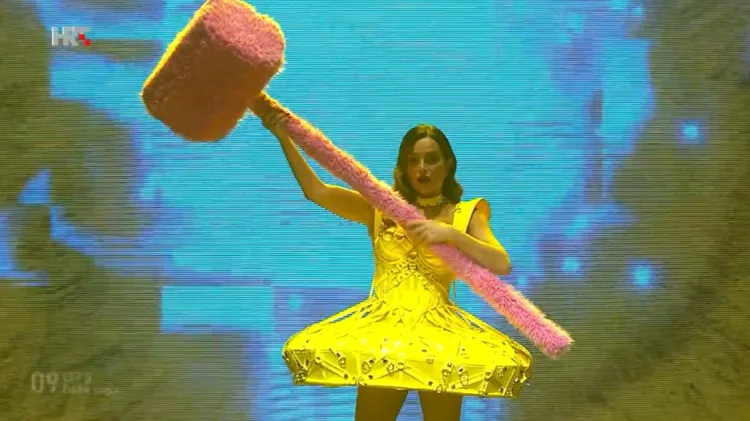 VIDEO Severina poziva na prosvjed za Liku: Otac Andreja Plenkovića je bio u partiji. Moj nije. Plenković je u svojoj  maturskoj radnji citirao Karla Marxa i Edvarda Kardelja