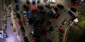 VIDEO Policija višednevnom divljanju automobilima na Kvarneru: Utvrđeno 365 prekršaja. Dva policijska auta oštećena….