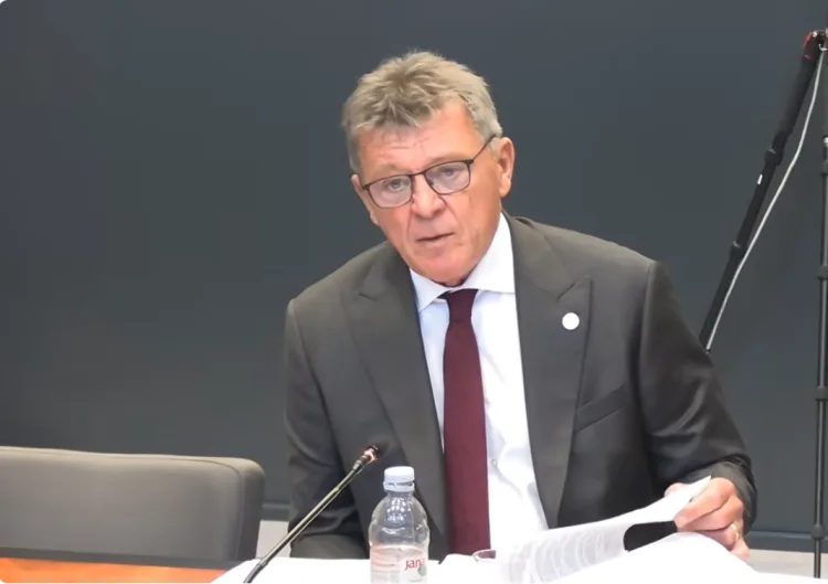 VIDEO Burno na odboru. Orešković o Turudiću: HDZ mu drži lojtru na saborskim raspravama: Turudić Grmoji: Smatrate se malim bogom
