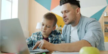 Vaše dijete koristi ChatGPT? Što roditelji moraju znati o umjetnoj inteligenciji