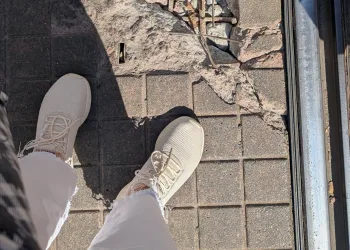 Nisam planirala ići na hodaj za Liku. Ali idemo i protiv ovog smeća u Zagrebu, za Jakšu, Resnik, Sljeme, lopovluk u Gradu