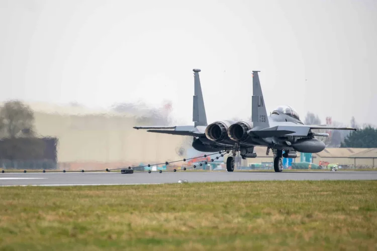 Drama kod RAF Fairforda u Engleskoj: Uhićeno nekoliko muškaraca i evakuirano obližnje selo
