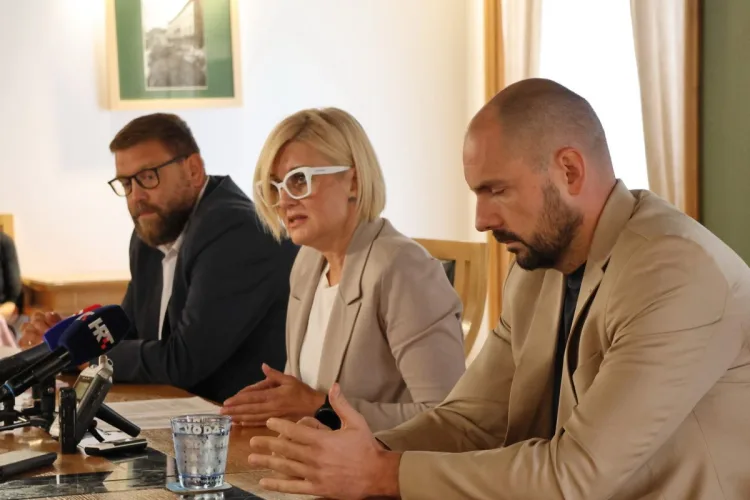 Rinčić podnijela kaznenu prijavu protiv Obersnela: Šteta za Rijeku mogla bi biti višemilijunska