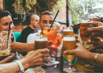 Alkohol ostavlja trag, ali tijelo se može oporaviti: Što se događa kada prestanemo piti?