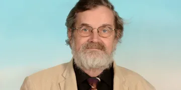 Preminuo je akademik Josip Pečarić