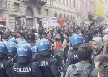 VIDEO Milano zatvara luksuzne trgovine, Italija šalje 500 vojnika na ulice: Nasilni prosvjedi potresaju Europu