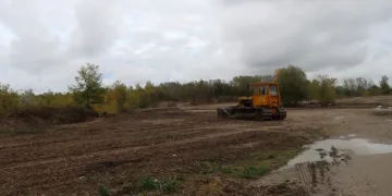 Opasni otpad zatrpavali u tlo u zoni vodocrpilišta kod Velike Kosnice i napravili brdo: Uhićeni muškarci od 50 i 87 godina