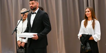 Milanović odlikovao Filipa Hrgovića Redom kneza Trpimira: Najviše volim pričati o boksu i još s Predsjednikom!