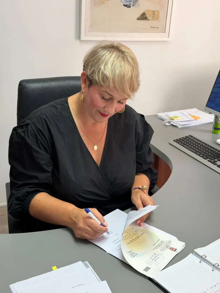 Siromašne SDP-ove općine plaćaju Milanovićeve bakanalije: Supetar i Vela Luka iskrcale po više od 4.000 eura za krkačinu svite…