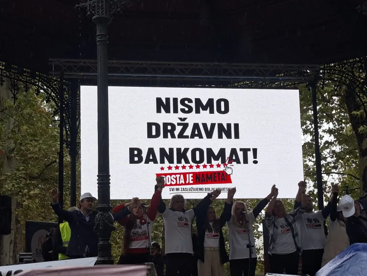 VIDEO Poduzetnici prosvjedovali u Zagrebu: Dosta je nameta! Država nas gleda kao bankomate bez dna